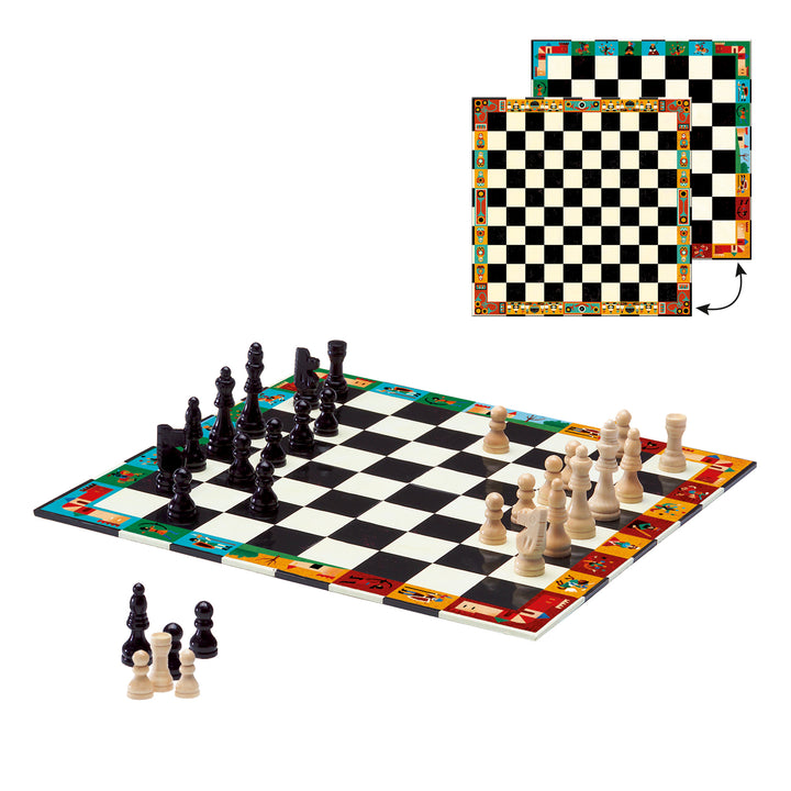 Image of what is included in the Nomad Chess and checkers box