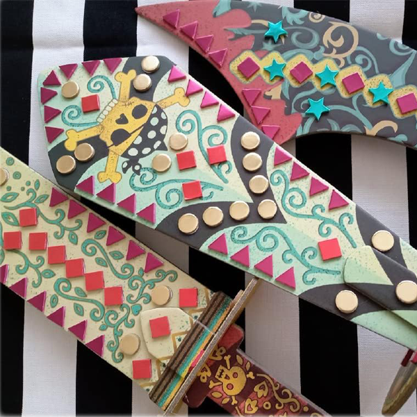 Do It Yourself: 3 Mosaic Swords to Decorate Like a Pirate | Djeco